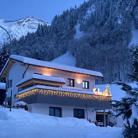 Haus Bazigg Apartment Klosterle am Arlberg Ngoại thất bức ảnh