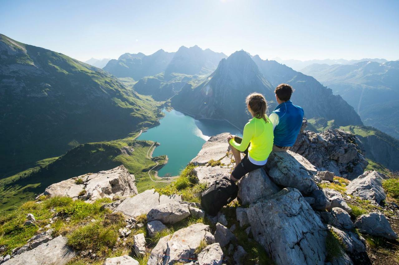 Haus Bazigg Apartment Klosterle am Arlberg Ngoại thất bức ảnh